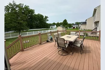 566 Colonial Drive, Painesville, OH 44077 - Photo 11
