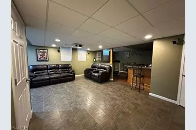 566 Colonial Drive, Painesville, OH 44077 - Photo 29
