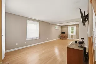38235 Woodside Ave, Willoughby, OH 44094 - Photo 5