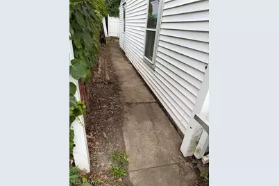 1269 E 332nd Street, Eastlake, OH 44095 - Photo 11