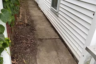 1269 E 332nd St, Eastlake, OH 44095 - Photo 11