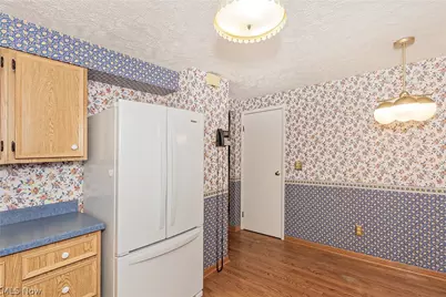 9090 Aileen Drive, Mentor, OH 44060 - Photo 7