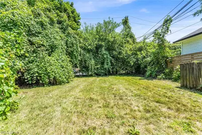 1321 W 85th Street #2, Loveland, OH 44102 - Photo 21