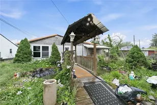 420 6th St, Philo, OH 43771 - Photo 1