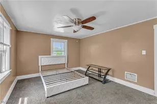 422 5th St, Struthers, OH 44471 - Photo 17