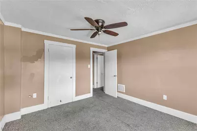 422 5th Street, Struthers, OH 44471 - Photo 15