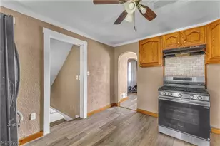 422 5th St, Struthers, OH 44471 - Photo 11