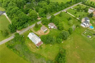 3372 McClintocksburg Rd, Diamond, OH 44412 - Photo 19