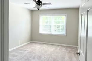 20301 Shelburne Rd, Huber Heights, OH 44118 - Photo 31