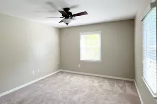 20301 Shelburne Rd, Huber Heights, OH 44118 - Photo 21