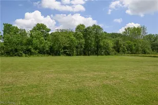 9427 Stonecreek Rd SW, Newcomerstown, OH 43832 - Photo 11