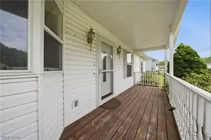 5390 Savannah Dr, Ashtabula, OH 44004 - Photo 3