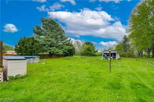 15390 Cenfield St NE, Alliance, OH 44601 - Photo 23