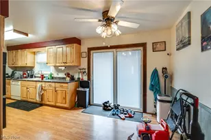 15390 Cenfield St NE, Alliance, OH 44601 - Photo 5