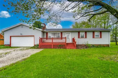 15390 Cenfield Street NE, Alliance, OH 44601 - Photo 1