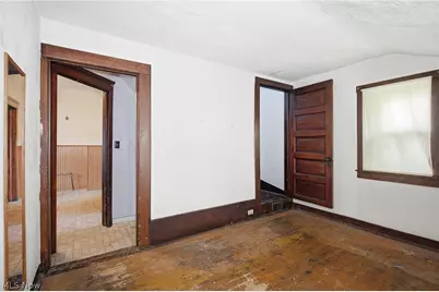 5906 Bower Avenue, Loveland, OH 44127 - Photo 15