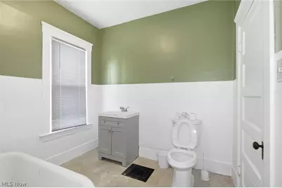 5906 Bower Avenue, Loveland, OH 44127 - Photo 11