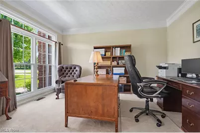 975 W Parkway Boulevard, Aurora, OH 44202 - Photo 3
