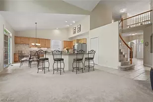 975 W Parkway Blvd, Aurora, OH 44202 - Photo 9