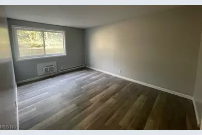 1935 Brookside Drive #101, Wooster, OH 44691 - Photo 5