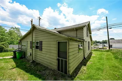 893 Norton Avenue, Barberton, OH 44203 - Photo 5
