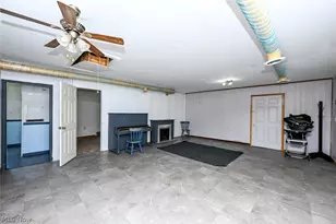 893 Norton Ave, Barberton, OH 44203 - Photo 37