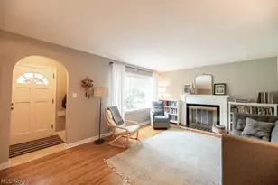 261 Malden St, Akron, OH 44313 - Photo 3
