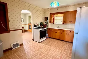 1350 E Florida Ave, Youngstown, OH 44502 - Photo 7