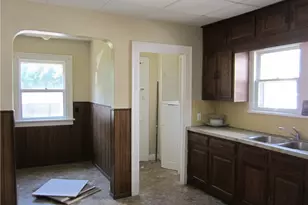 18214 Windward Rd, Loveland, OH 44119 - Photo 9