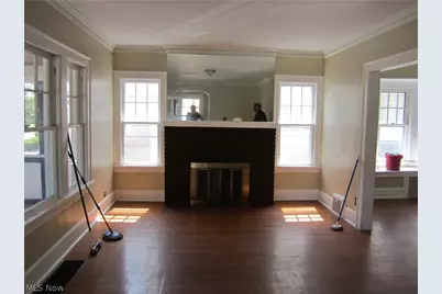 18214 Windward Road, Loveland, OH 44119 - Photo 5