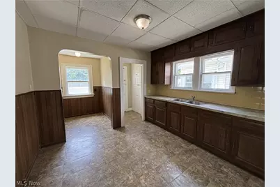 18214 Windward Road, Loveland, OH 44119 - Photo 13