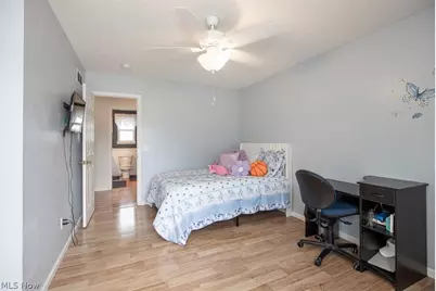 33316 Ambleside Drive, Avon Lake, OH 44012 - Photo 39