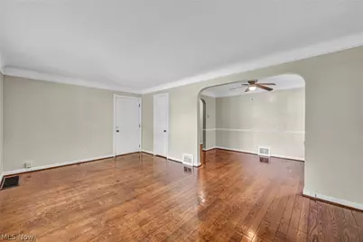 4141 W 157th Street, Loveland, OH 44135 - Photo 9