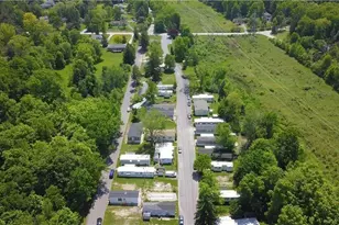 8323 Eagle Rd, Kirtland, OH 44094 - Photo 19