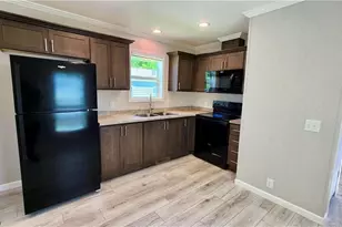 8323 Eagle Rd, Kirtland, OH 44094 - Photo 7