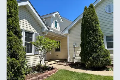 1835 Hickory Lane, Grandview Heights, OH 44147 - Photo 1