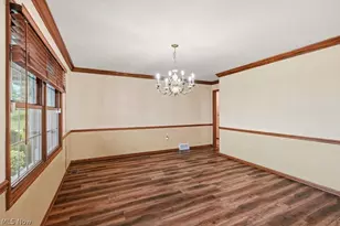 2285 Thoroughbred Dr, Wadsworth, OH 44281 - Photo 5