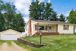 280 E Highland Dr, Zanesville, OH 43701 - Photo 1