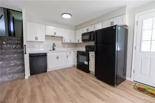 5922 Albert Ave, North Ridgeville, OH 44039 - Photo 5