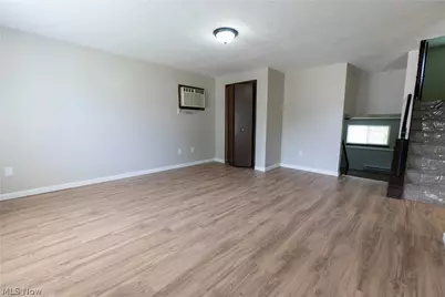 5922 Albert Avenue, North Ridgeville, OH 44039 - Photo 3