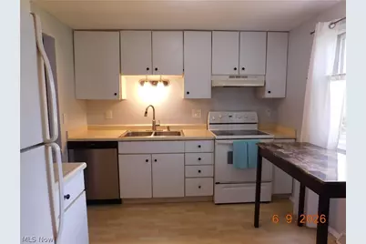 934 Hampton Ridge Drive, Akron, OH 44313 - Photo 5