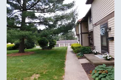 934 Hampton Ridge Drive, Akron, OH 44313 - Photo 41