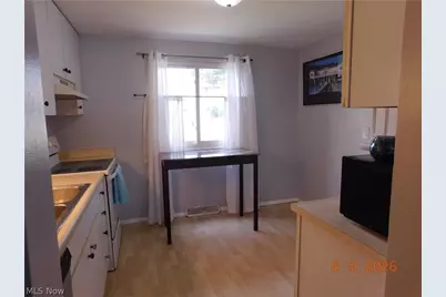 934 Hampton Ridge Drive, Akron, OH 44313 - Photo 7