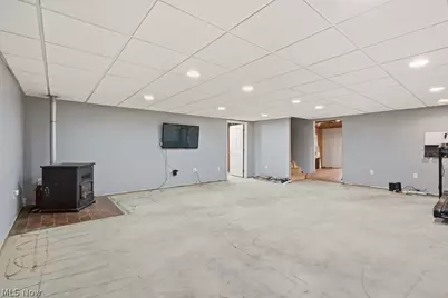 5230 Laubert Road, Atwater, OH 44201 - Photo 33