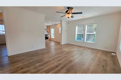 8323 Eagle Road #46, Kirtland, OH 44094 - Photo 9