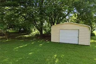 6869 Arlene Dr, Conneaut, OH 44030 - Photo 27