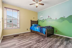 2551 Royal County Down, Uniontown, OH 44685 - Photo 17