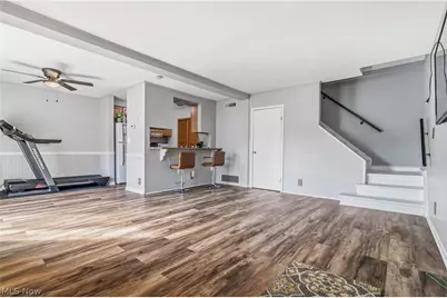 2551 Royal County Down, Uniontown, OH 44685 - Photo 5