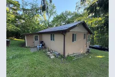 34370 Edgewater Park Road, Piedmont, OH 43983 - Photo 5