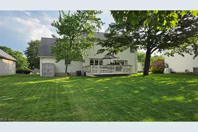 19694 Summer Place Drive, Strongsville, OH 44136 - Photo 9